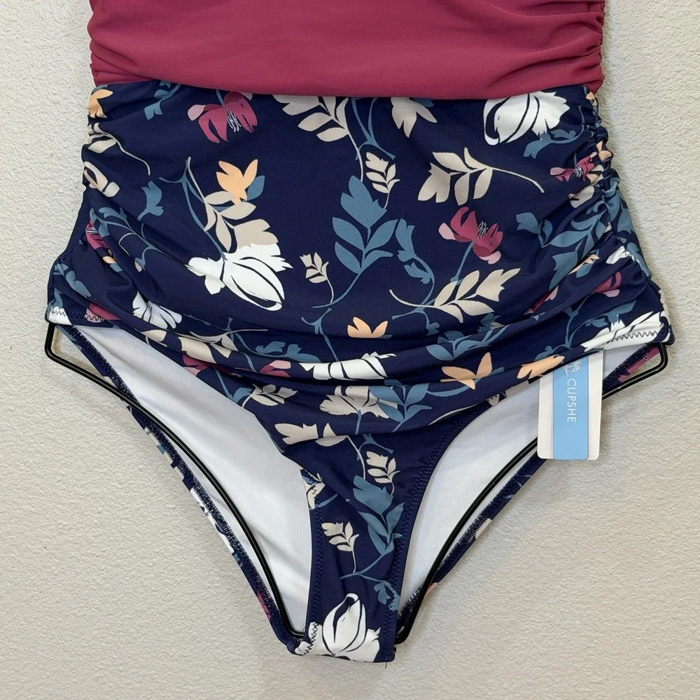 Cupshe One Piece Swimsuit Womens Size Small Maroon Floral Ruched‎ Sides NEW